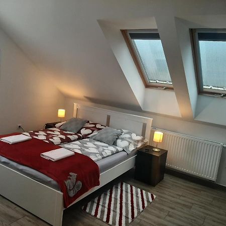 Patak Vendeghaz Hotel Zalaegerszeg Ngoại thất bức ảnh
