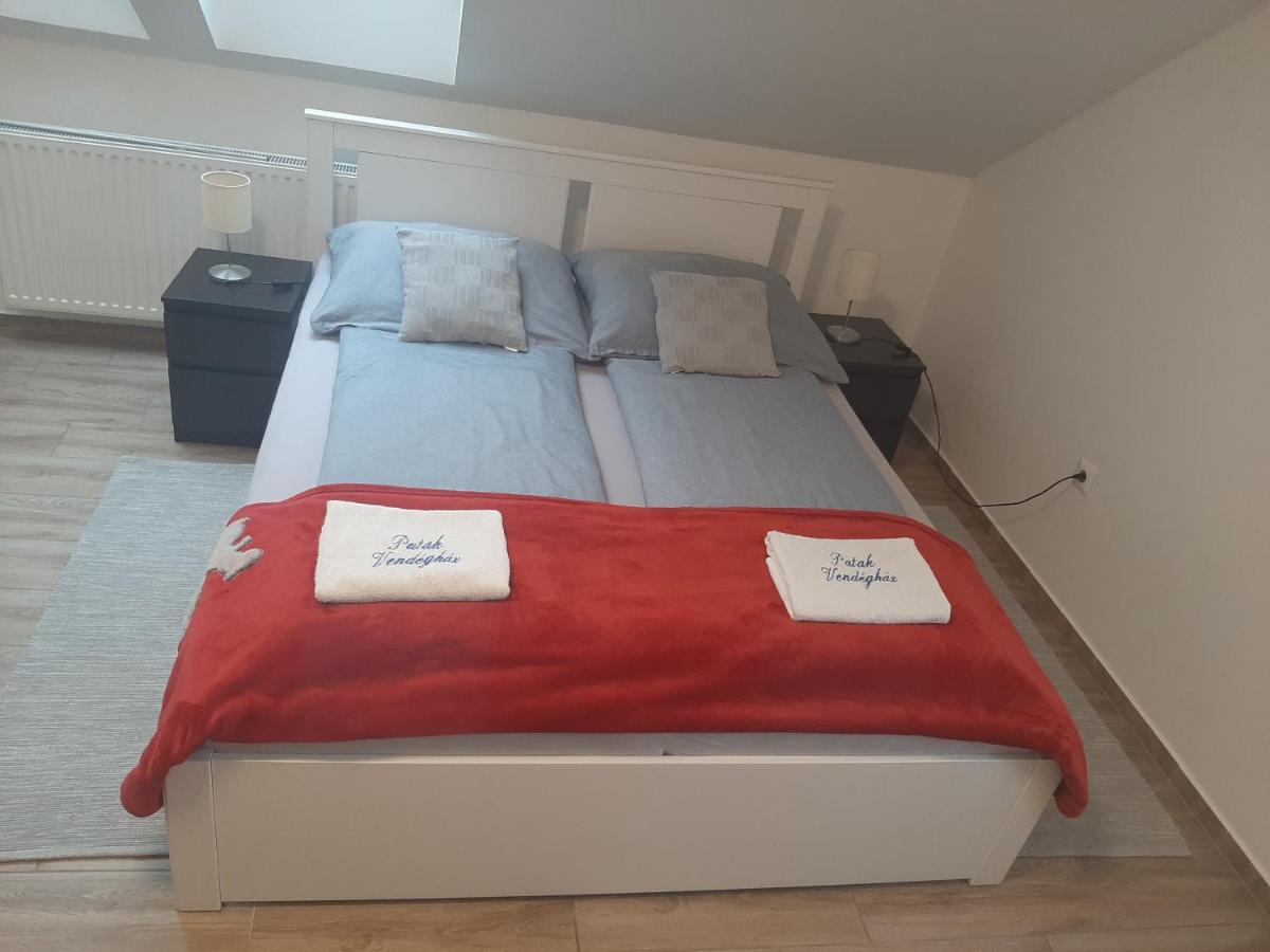 Patak Vendeghaz Hotel Zalaegerszeg Ngoại thất bức ảnh