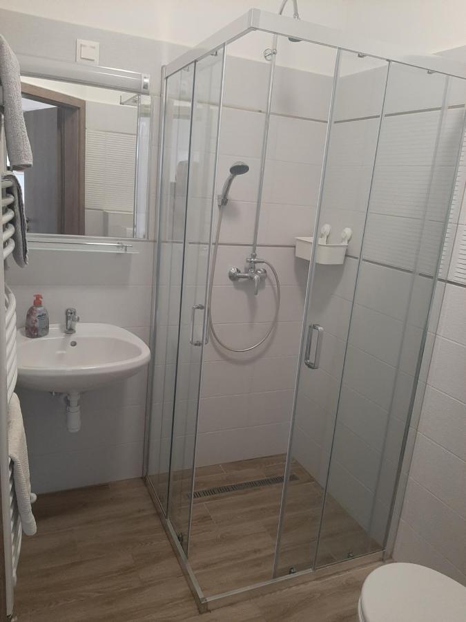 Patak Vendeghaz Hotel Zalaegerszeg Ngoại thất bức ảnh